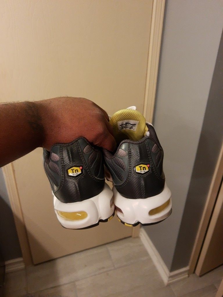 Air max plus size 10.5