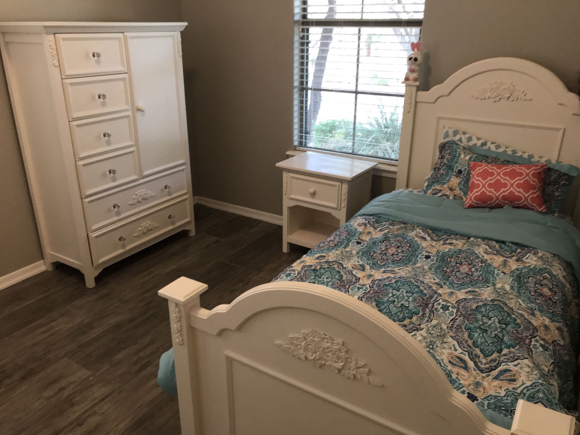 Twin bedroom set with trundle, armoire and nightstand