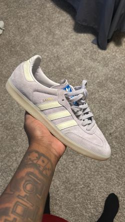 Adidas sambas size 10.5