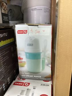 Ice cream maker