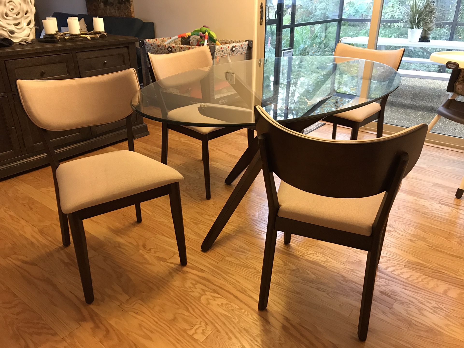 Dining Set