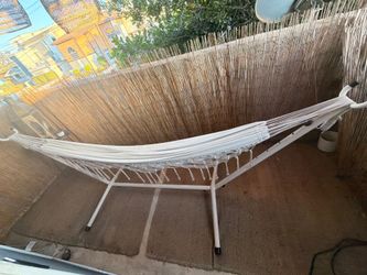 Super Comfy Hammock with Metal Frame
