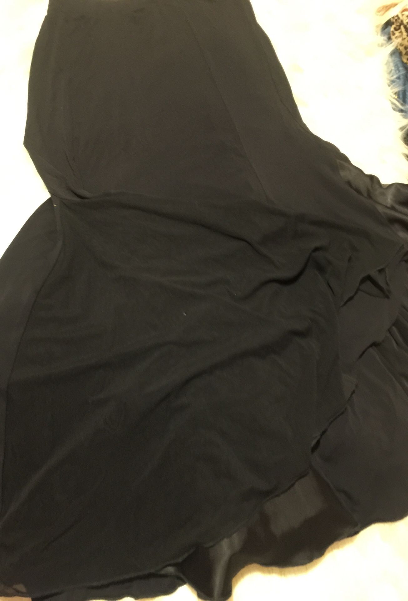 Falda negra en línea A muy elegante talla chica con resorte