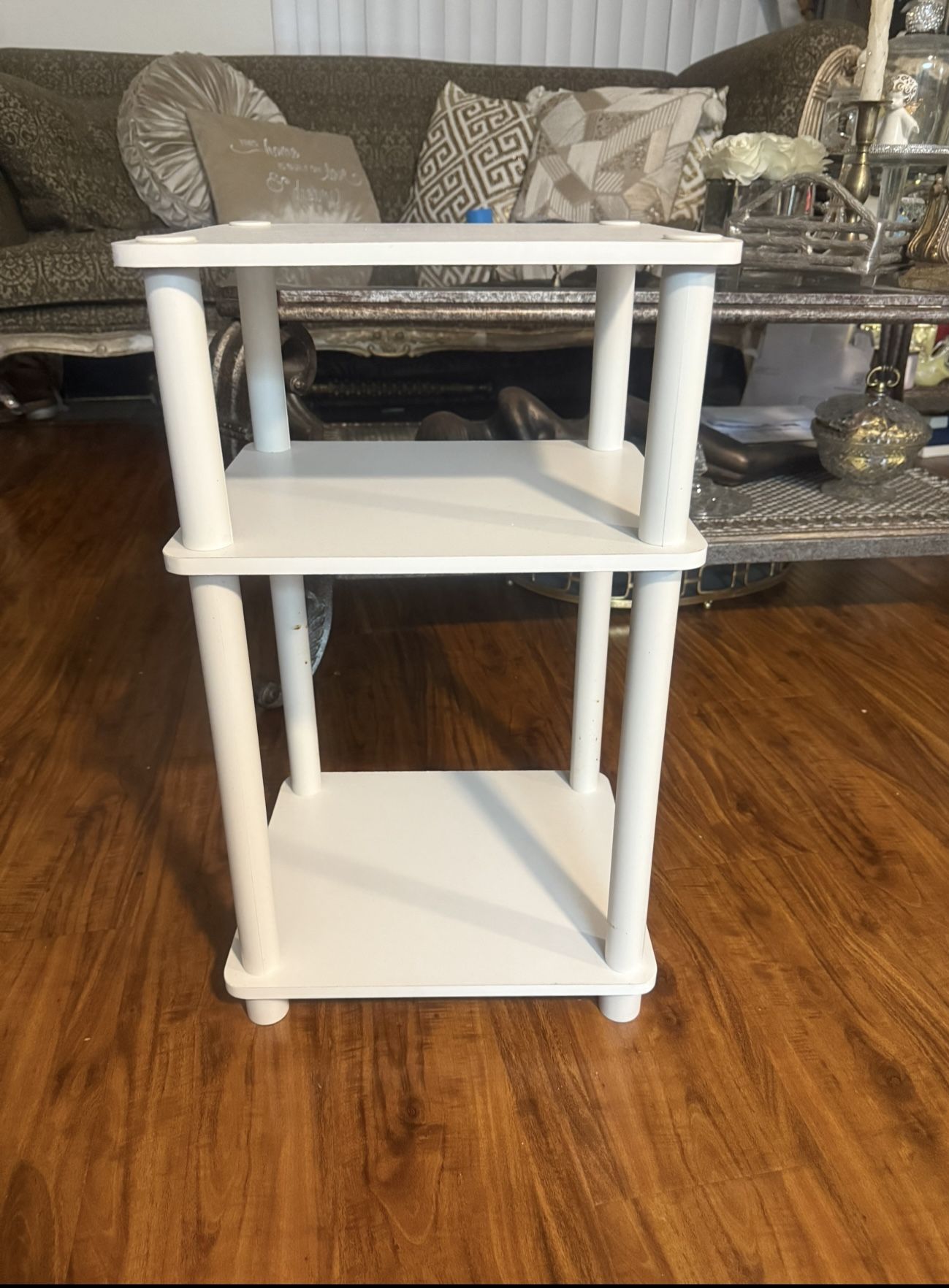 End Table / Shelf