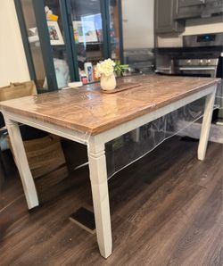 Mesa Blanca Dining table white and brown 5x3