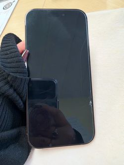 iPhone 16 pro unlocked