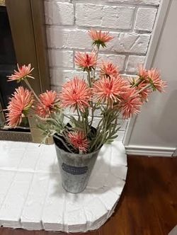 Decorative 12 Flowers Arrangement without pot