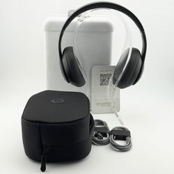 Beats Studio Pro Wireless Over-Ear Bluetooth Headphones Black A2924