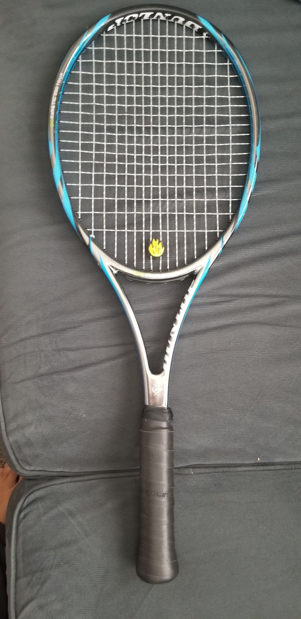 Dunlop Biomimetic 200 Tour tennis racket.