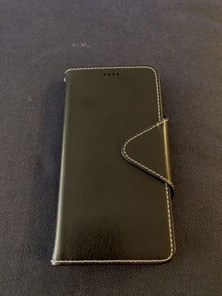 iPhone X’s Max wallet case