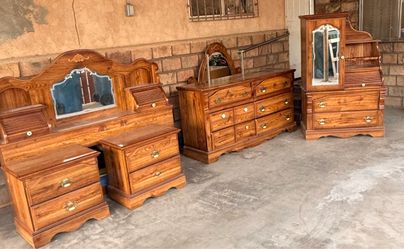 Bedroom set