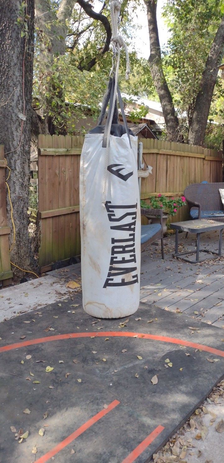 80 pound punching bag still in good condition 