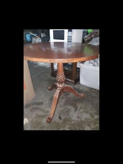 Wood Round Table 28" W 26" H