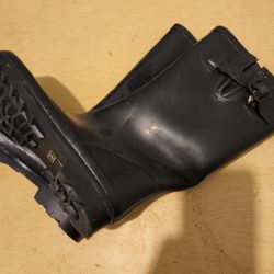 Black Rain Boots