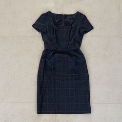 TAHARI  Office Attire 