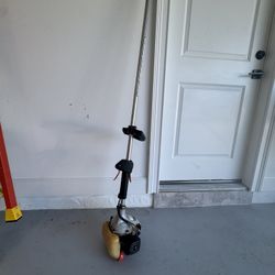 Landscaping Gas 2-Stroke Lawn Edger 