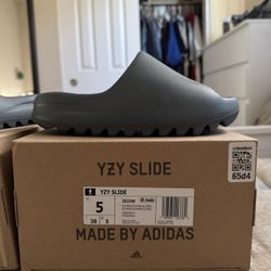 Yeezy Slides