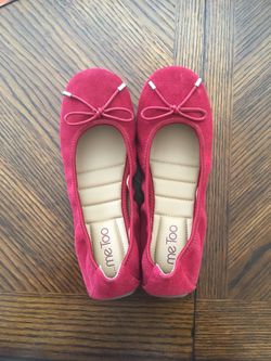 Me Too Women Leather flat Loafer