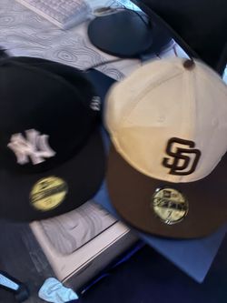 baseball caps