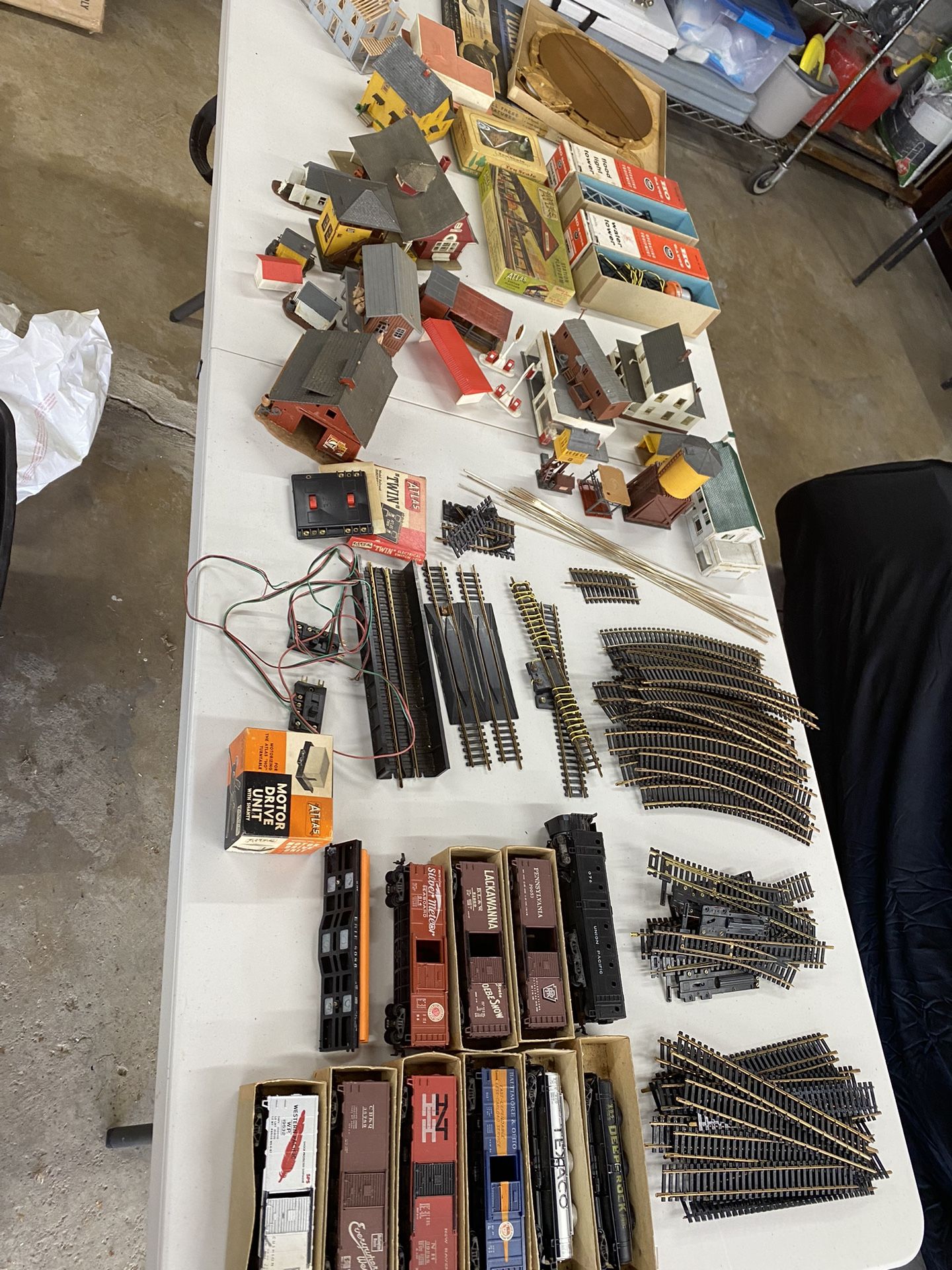 HO Scale Train Stuff for Sale in Berkeley, IL OfferUp