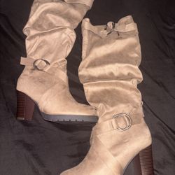 Beige Boots 