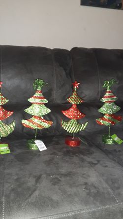 4 Christmas tree decoration