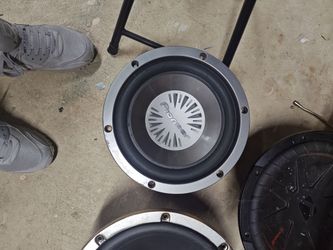 Deal!!! Deal!!! Pioneer TS-W252R 10" Subwoofer