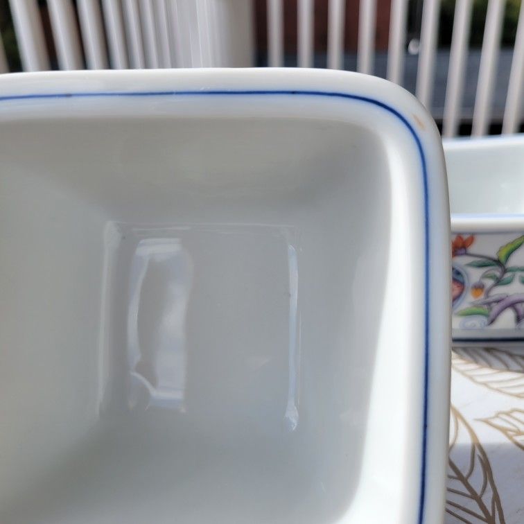 2 Chinese Square Foot Porcelain Bowl Pottery Dish Vintage Signed