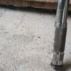 Torque Wrench 