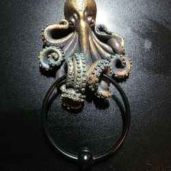 Brass Resin Octopus Towel Holder