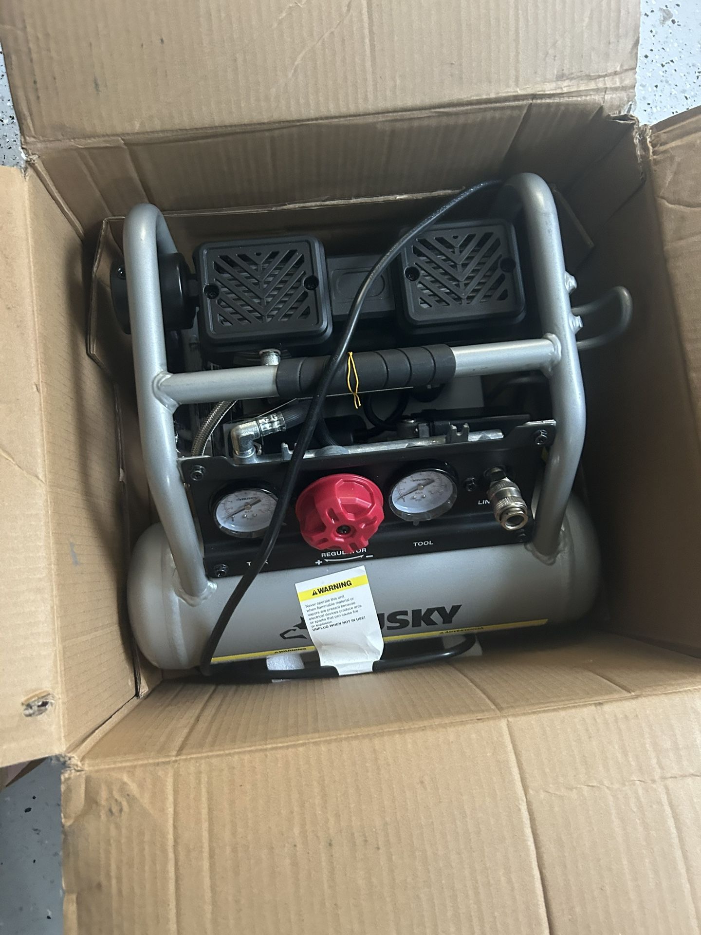 Husky 1 gal Air Compressor