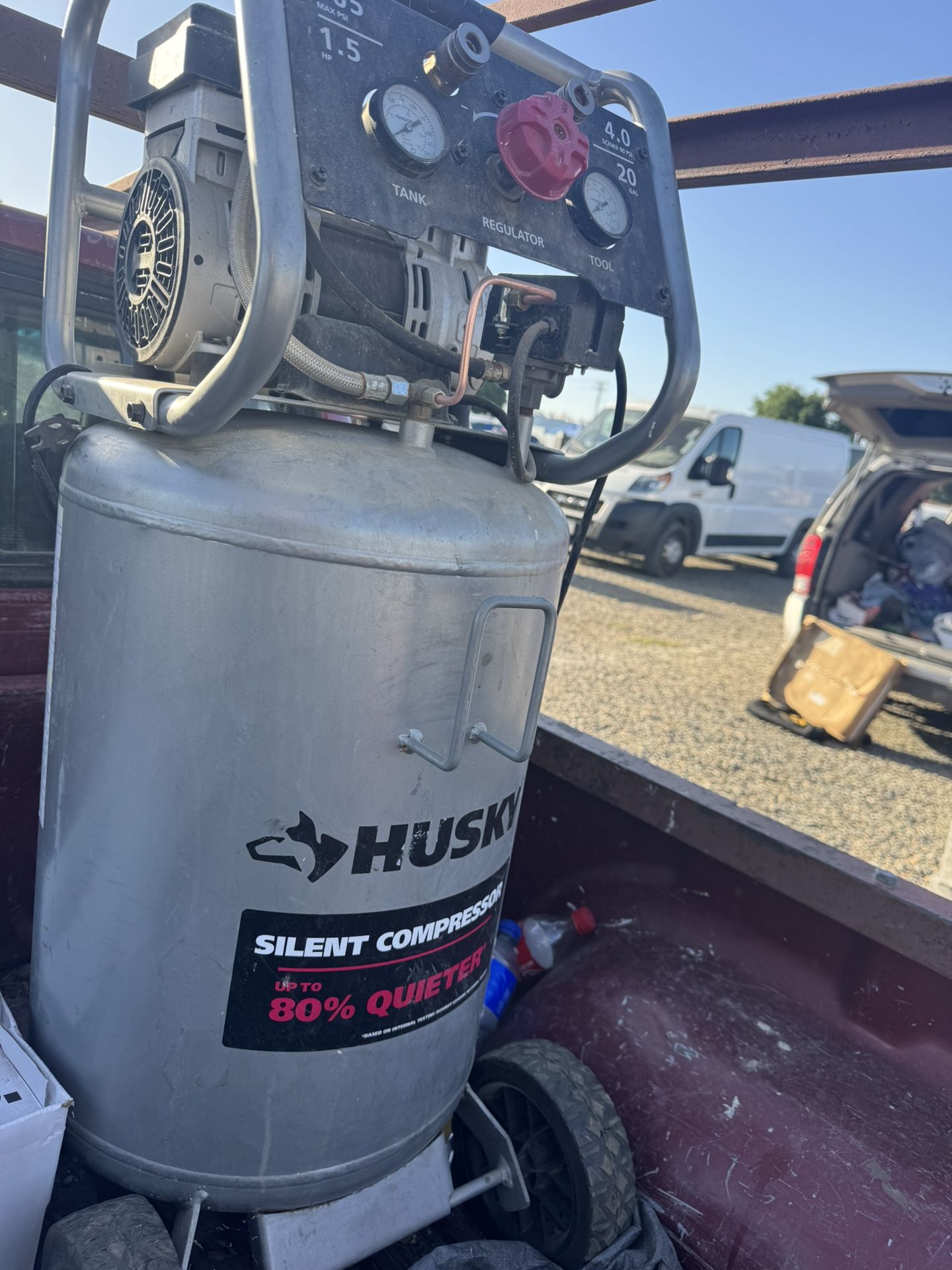 Husky Silent Compressor $350 Español