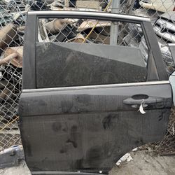 2008 Honda CRV Left Rear Door Black $225
