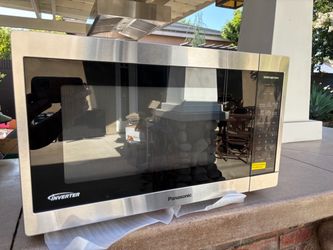 New Panasonic Inverter Countertop Microwave Oven
