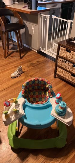Winnie The Pooh Baby Walker
