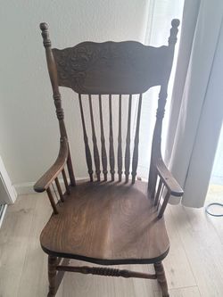 Oak ricking chair vintage