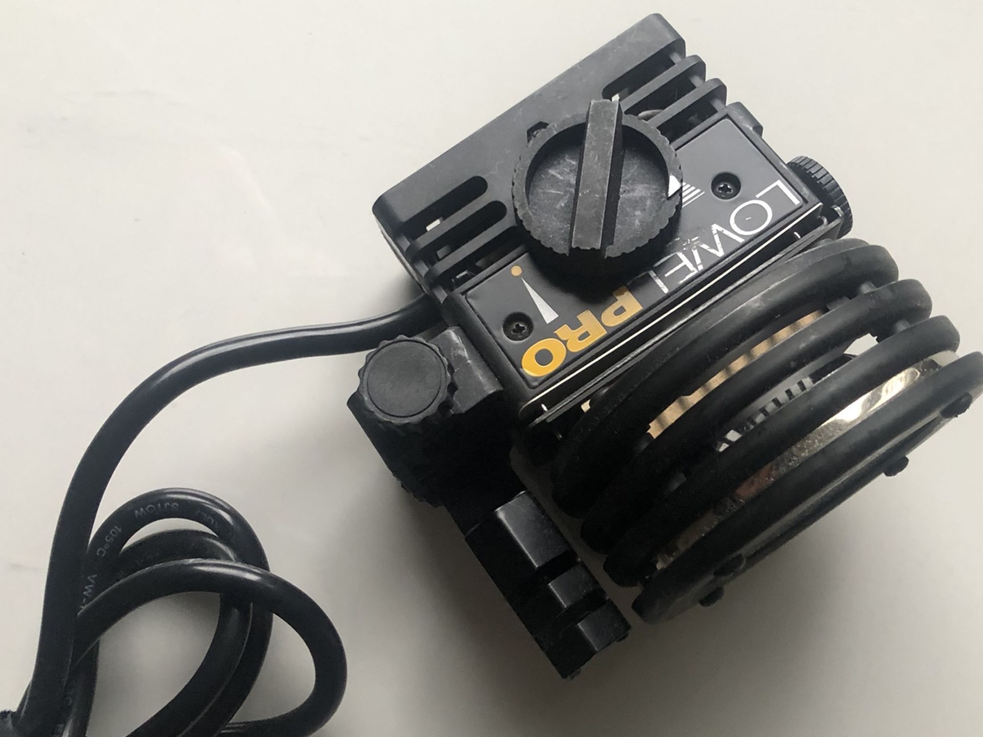 Lowel Pro P210 Light