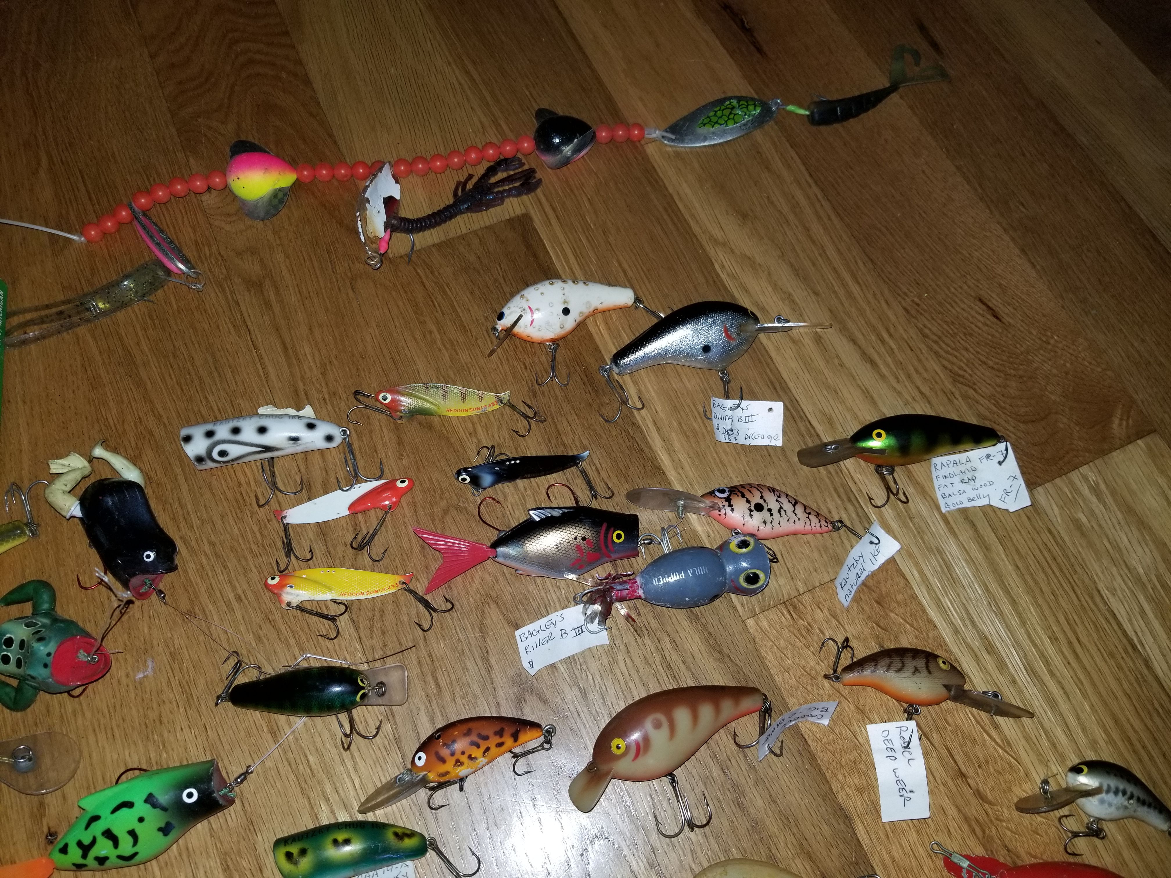 Vintage Fishing Lure Collection for Sale in Tacoma, WA - OfferUp
