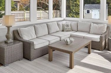 Casual Design of Cape Cod 3-Season Sectional & End Table