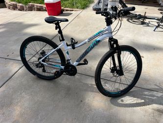 Women’s mountain bike