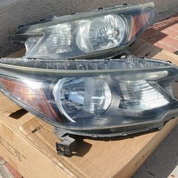2014 HONDA CRV headlight