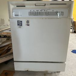 Kenmore Dishwasher. 