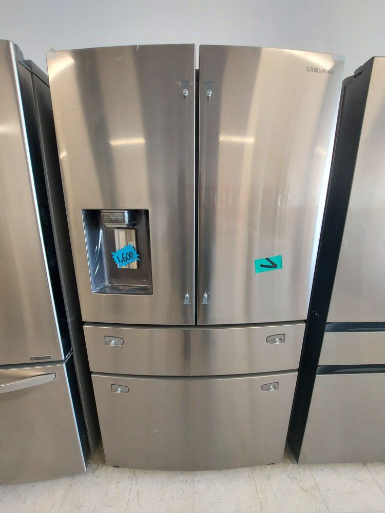 Samsung 4-doors French Door Refrigerator New Scratch And Dent With 6month's Warranty 