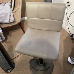 Set Of 2 Kitchen Chairs