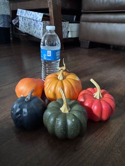 Misc plastic pumpkins