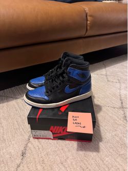 Nike Air Jordan 1 - Royals