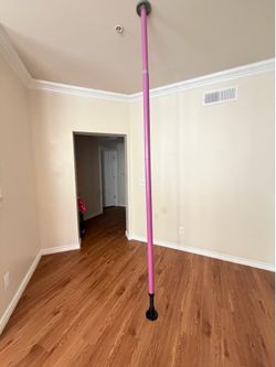 Stripper pole