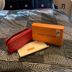 LV Wallet