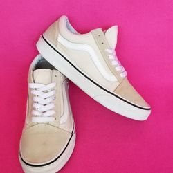 VANS SHOES MEN'S SIZE 4.5 / WOMEN'S SIZE 6