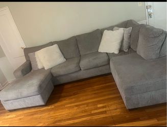 Sectional couch